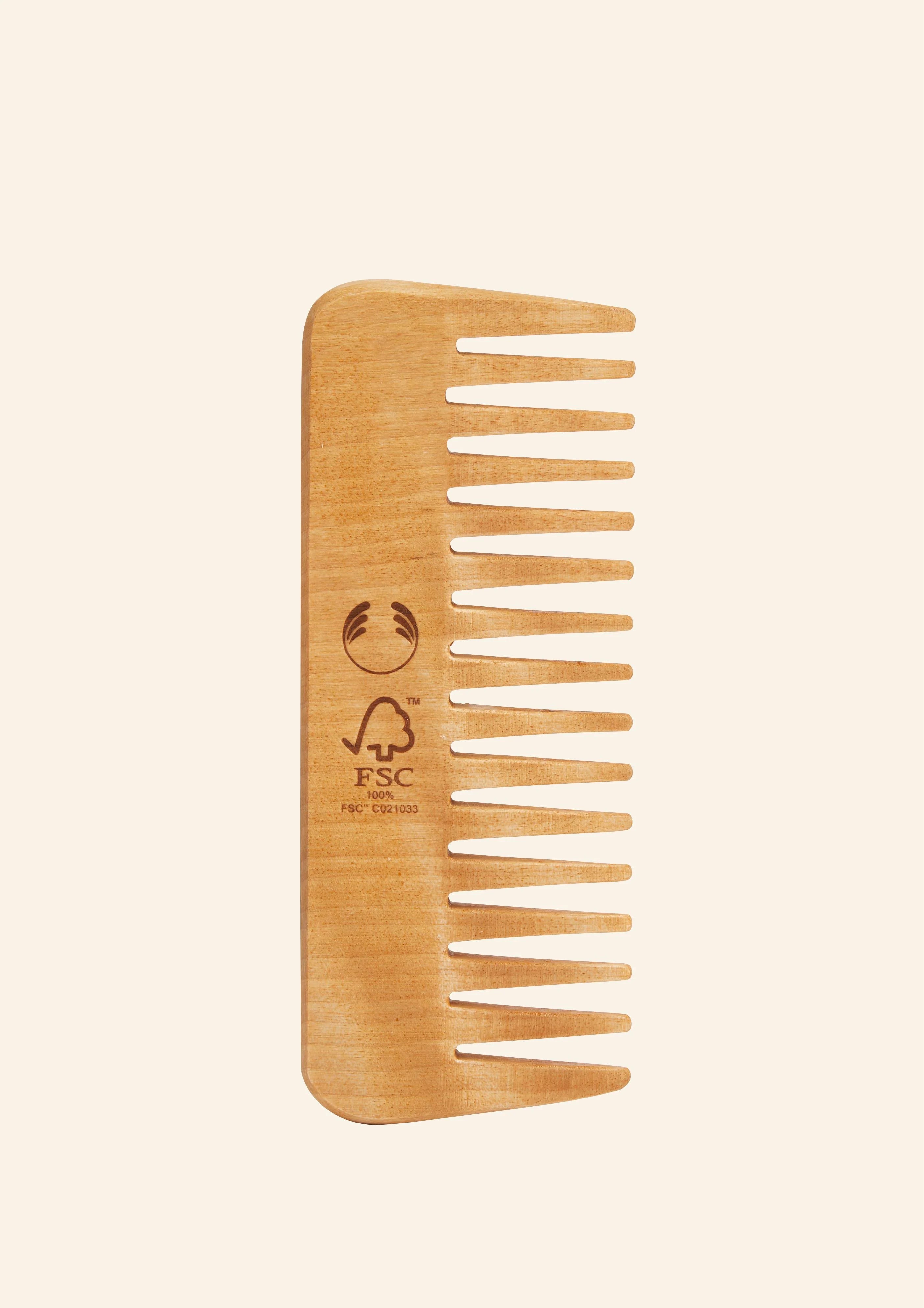 The Body Shop Wooden Comb - Chivela