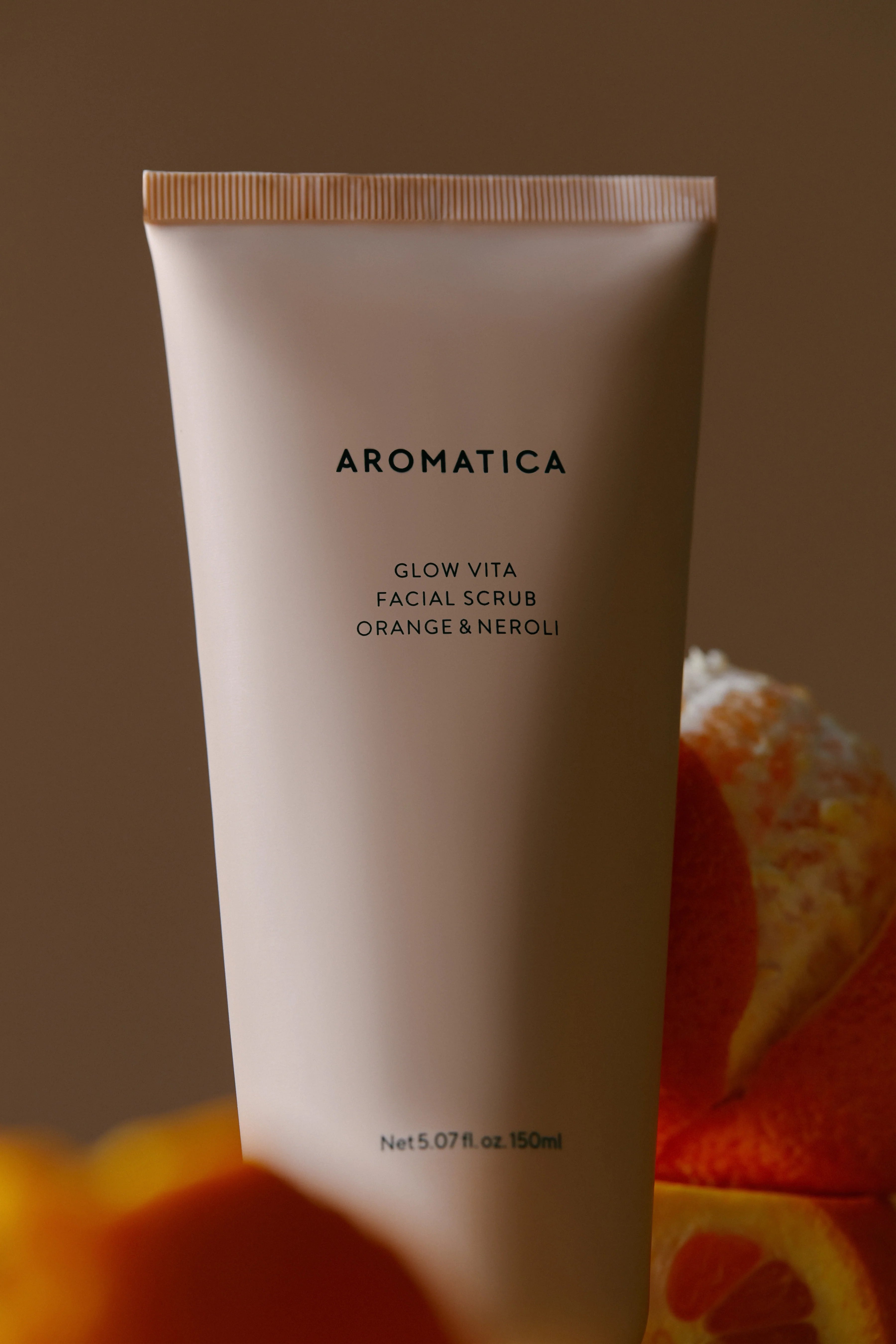 Aromatica Glow Vita Facial Scrub Orange & Neroli 150 ml - Chivela