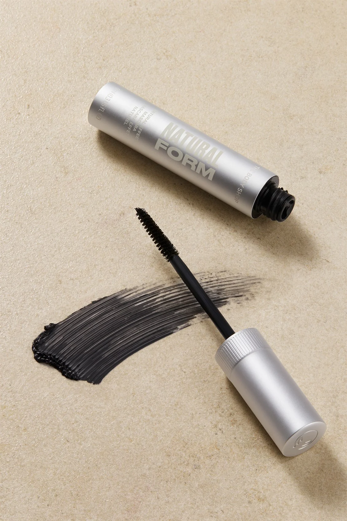 The Body Shop Natural Form Mascara - Chivela