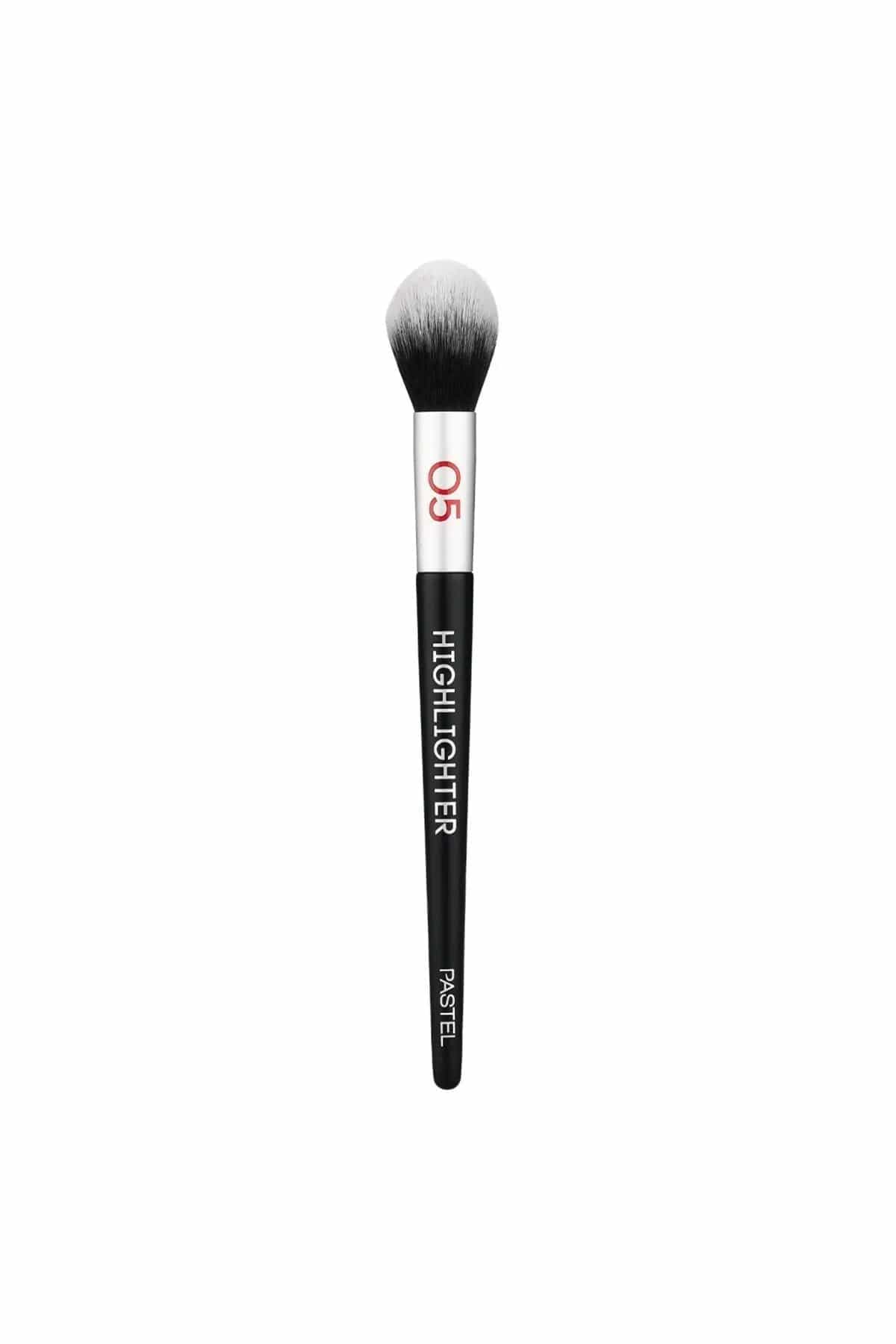 Pastel Profashion Highlighter Brush - 05 8690644909856